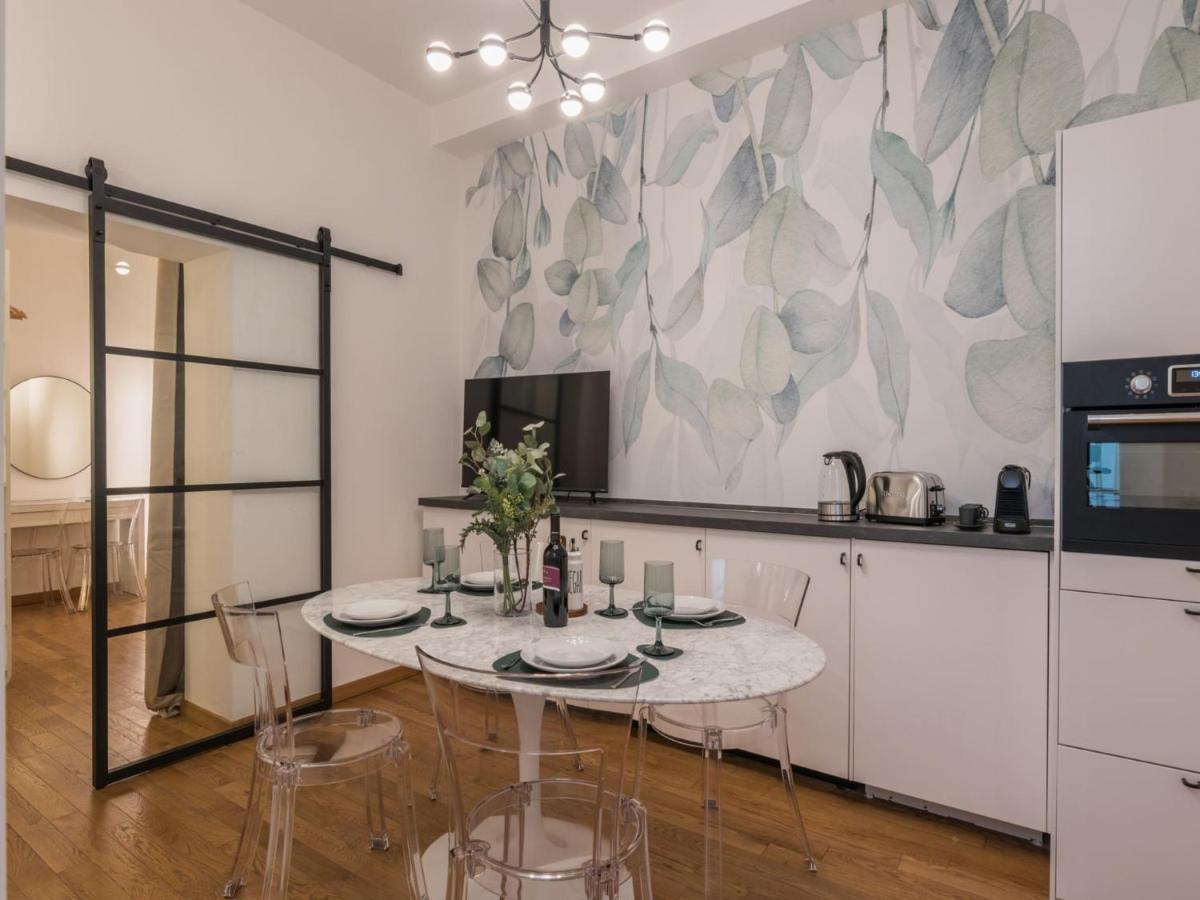The Best Rent - Cozy Two-Bedroom Apartment In Via Dei Condotti Roma Exterior foto